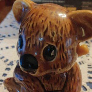 Vintage Ceramic Bear Honey Pot Jar 5.5" Golden Brown Taiwan.